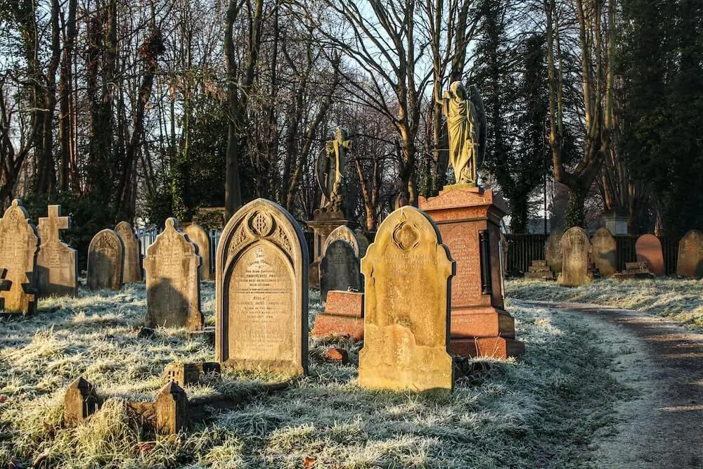 Guiding You Through: Choosing the Right Headstone to Honor Your Loved One
