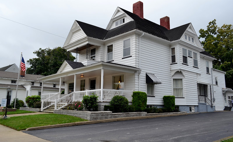 Thompson-Smith-Nesbitt Funeral Home Conneaut, Ohio