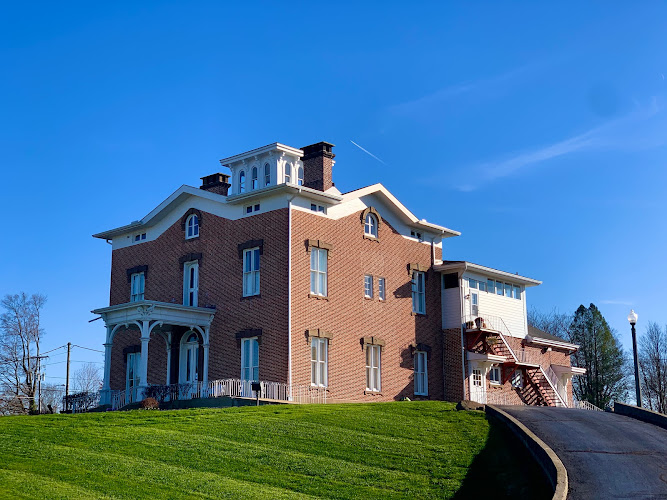 Snyder Funeral Homes, Dowds Chapel Mt Vernon, Ohio