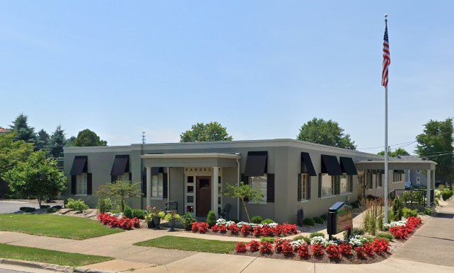 Paquelet-Falk Funeral Home Inc Louisville, Ohio