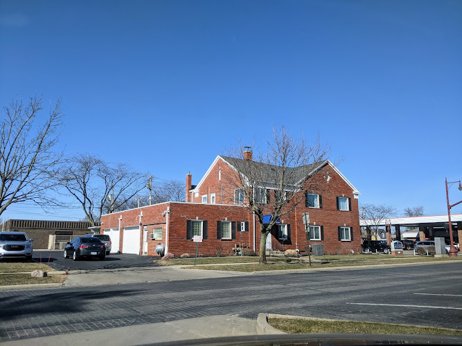 Walker Funeral Homes & Crematory, Maison-Dardenne Maumee, Ohio