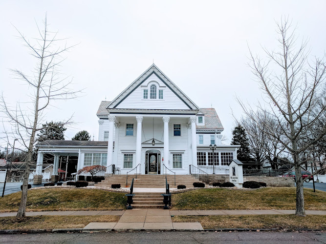 Hillis Combs & Nestor Funeral Home Zanesville, Ohio