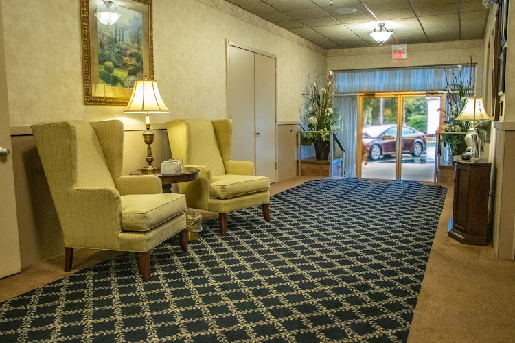 Spear-Mulqueeny Funeral Home Painesville, Ohio