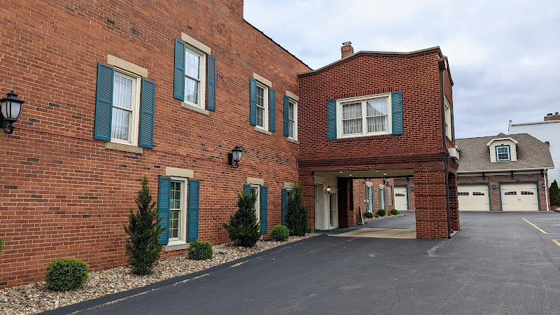 Clifford-Shoemaker Funeral Home Cuyahoga Falls, Ohio